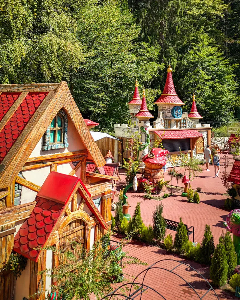 Magic Park Rasnov: A Fairy Tale Escape for Families Near Dino Parc and the Fortress